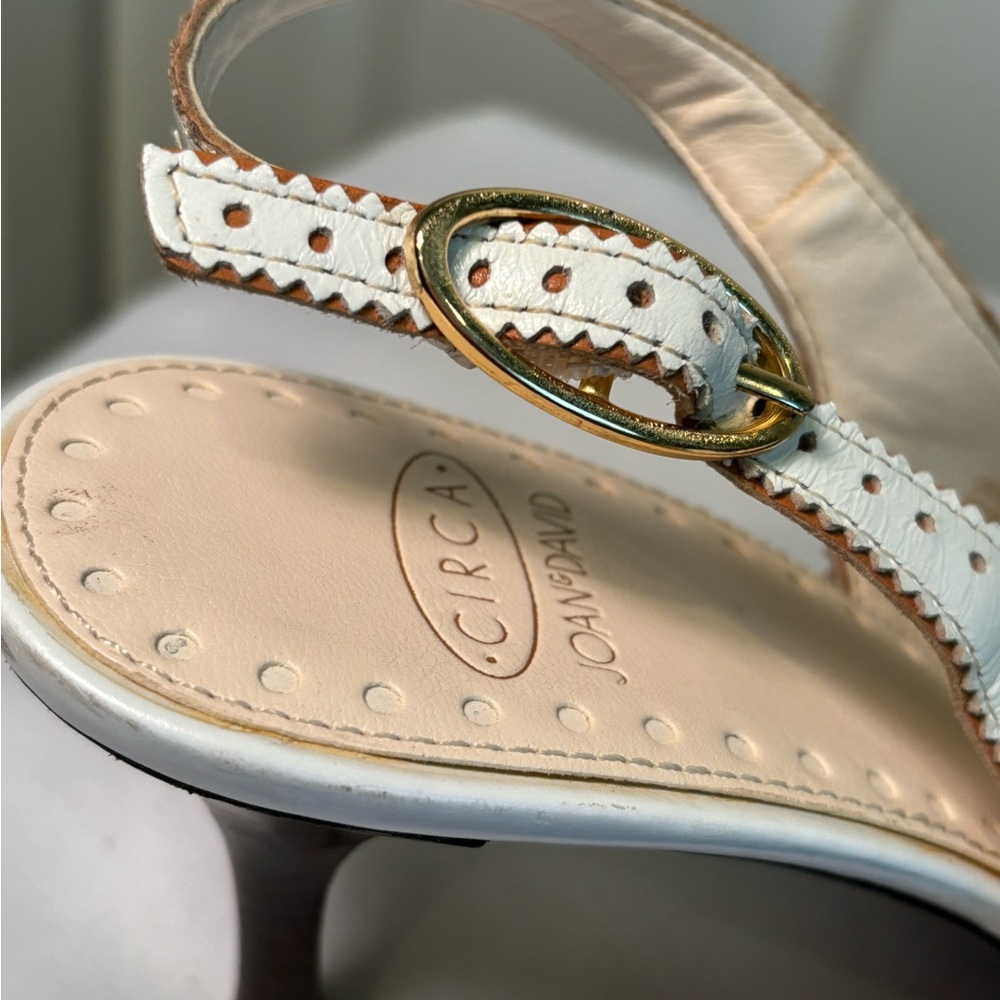 Classic Tan and White wing tipped heels by Circa Joan and David - Picture 6 of 11